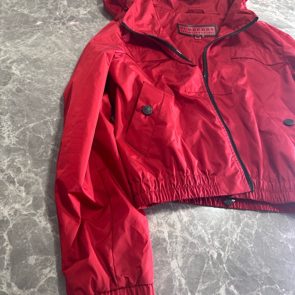 Burberry London Red Modern Lightweight Jacket Excellent Condition Size M $600 - Picture 2 of 10